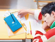 开云体育官网-跨界称王，当圣西罗的红色席卷挪威，当NBA总决赛的镁光灯聚焦于足坛传奇