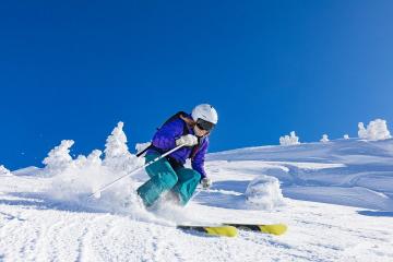 开云体育-篮球世界里的跨界风云，新疆队生死战取胜76人，恩比德意甲焦点战接管比赛