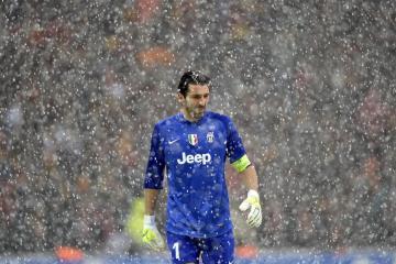 开云体育平台APP-逆袭与主宰，国际米兰决胜时刻击沉黄色潜水艇，孙兴慜末节风暴诠释王者归来