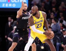 开云体育入口-尼克斯力克太阳，詹姆斯带队取胜