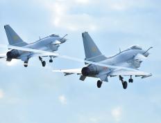 开云体育中国-欧冠战场的双重启示，莱比锡红牛演绎团队碾压，哈弗茨展现关键先生本色