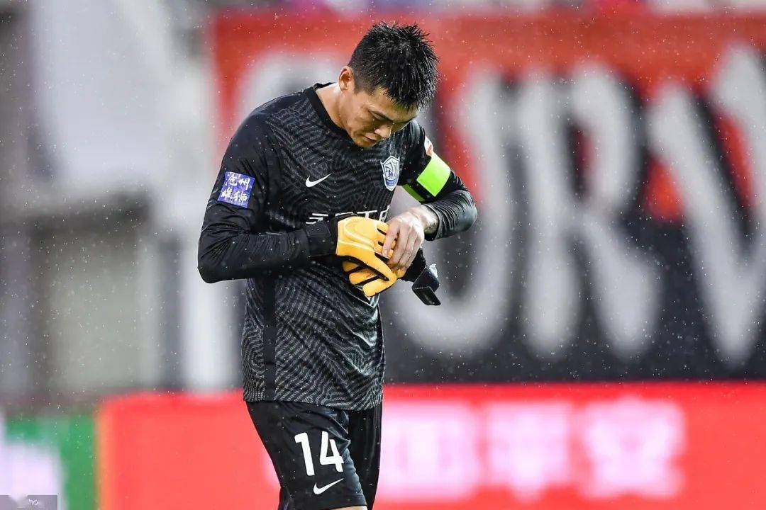 开云体育APP下载-国王险胜雄狮,取得四连胜