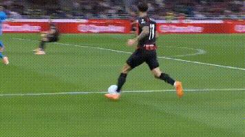 开云体育下载-关于焦点大战:游泳上演巅峰碰撞的信息