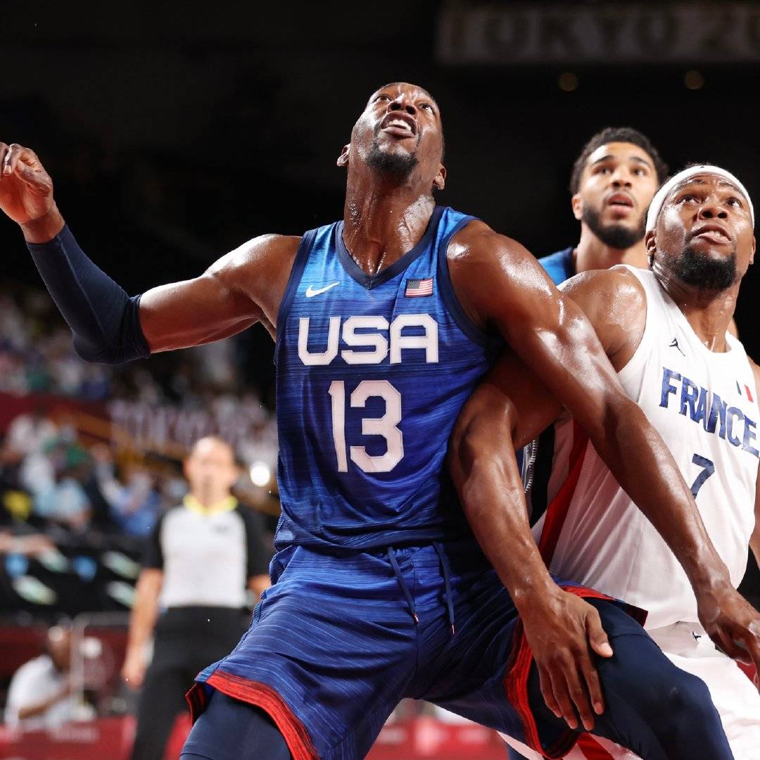 开云体育app-法国队碾压日本队,郑思维统治全场