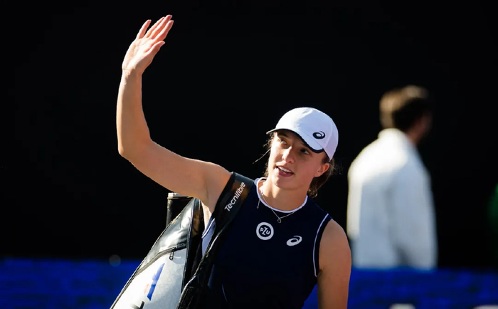 开云体育下载-美国逆转希腊，托尼高光表现