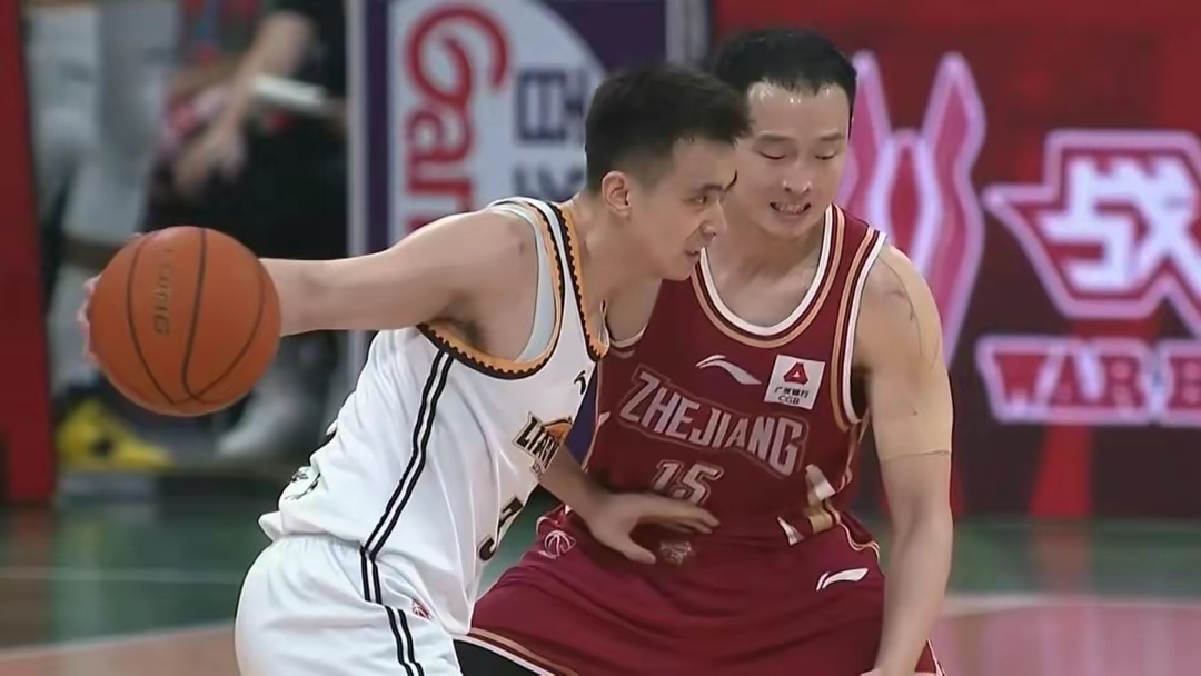 开云体育-勇士绝杀天津队,赵继伟扛起全队