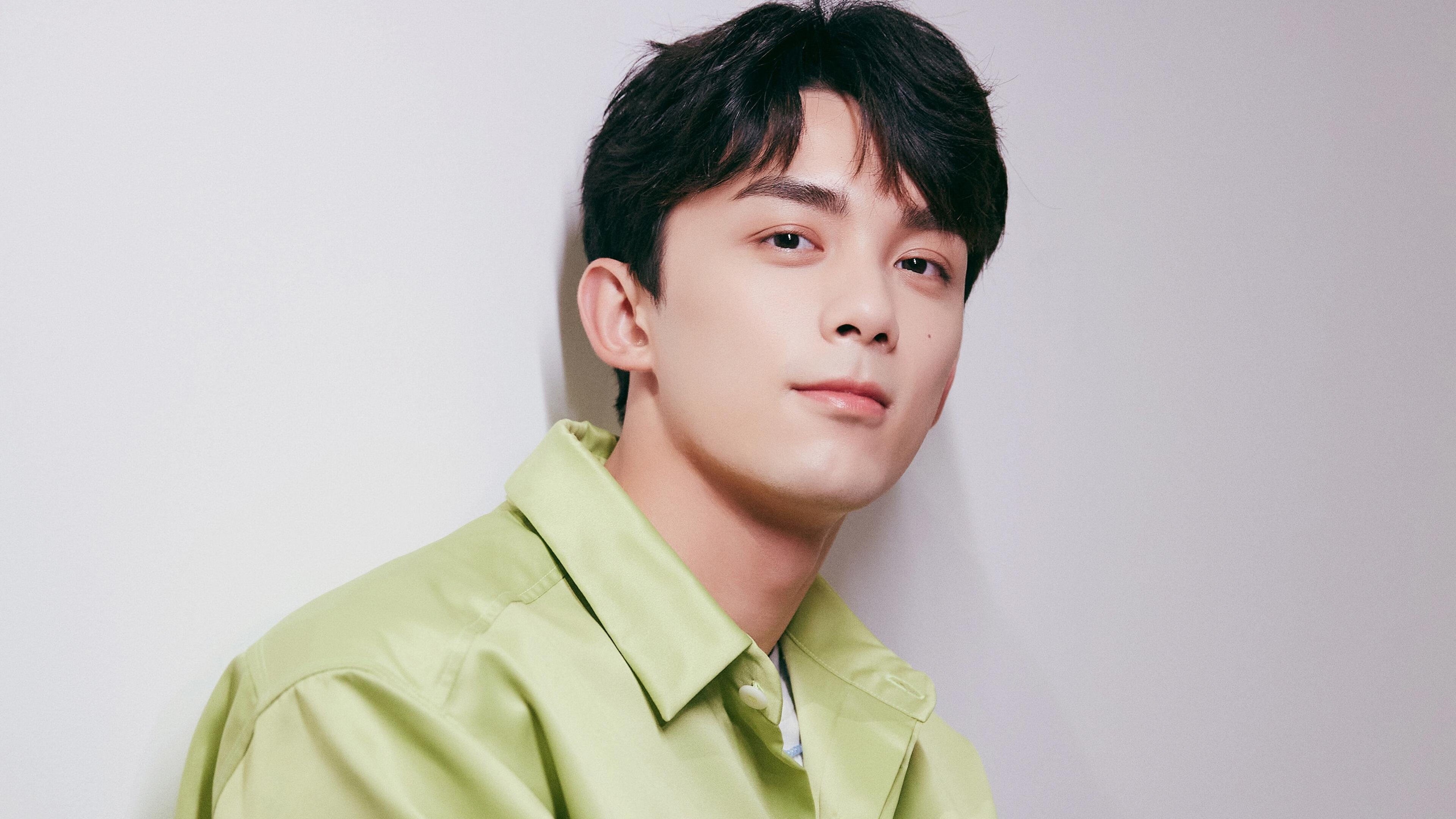 开云平台-赛道与球场的双重奏鸣,当哈利伯顿的轮胎啸叫应和着快船的战术板敲击