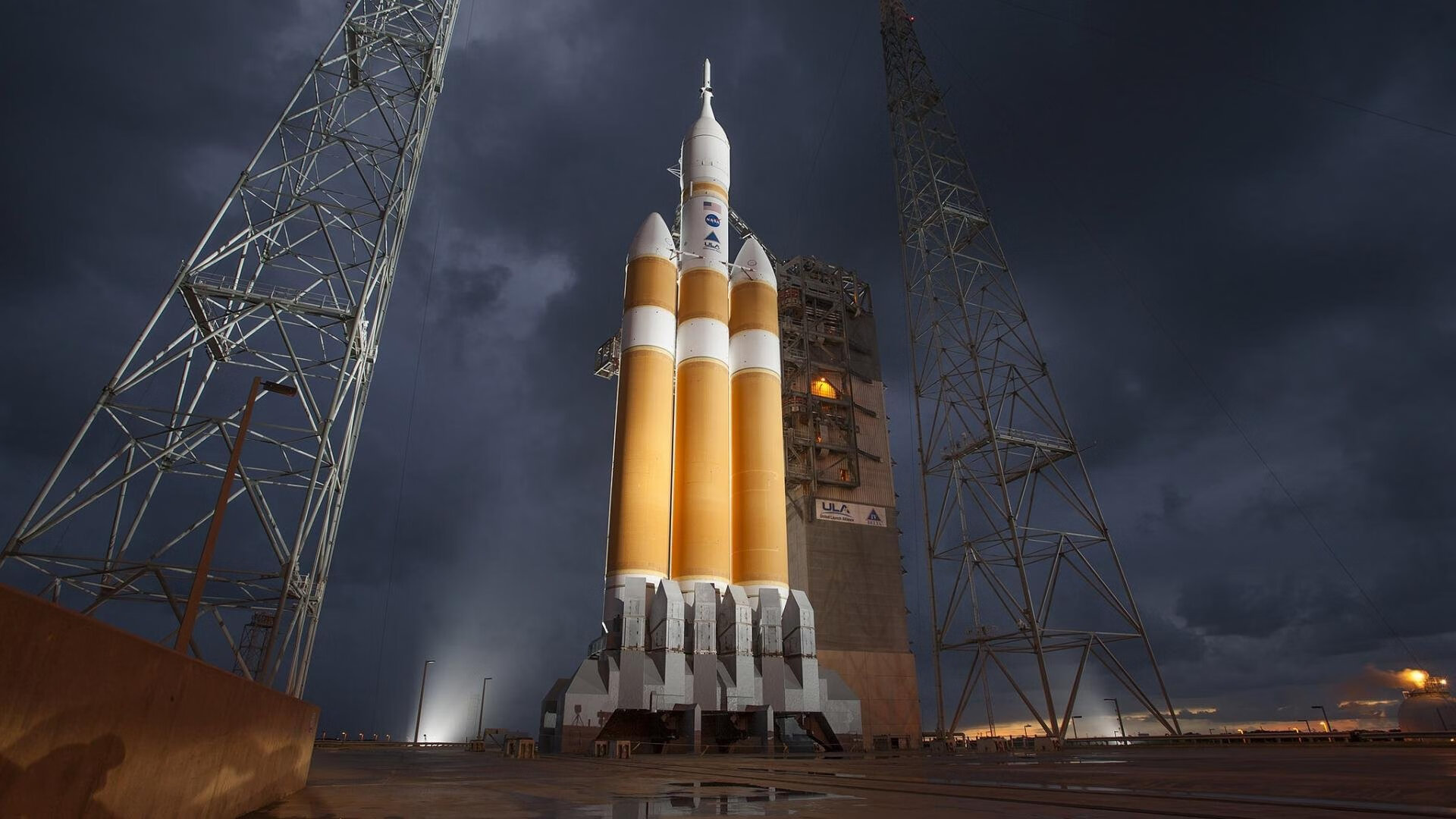 开云官网-独舞与交响,拉梅洛·鲍尔的总决赛之夜,如何以青春风暴重塑团队胜利