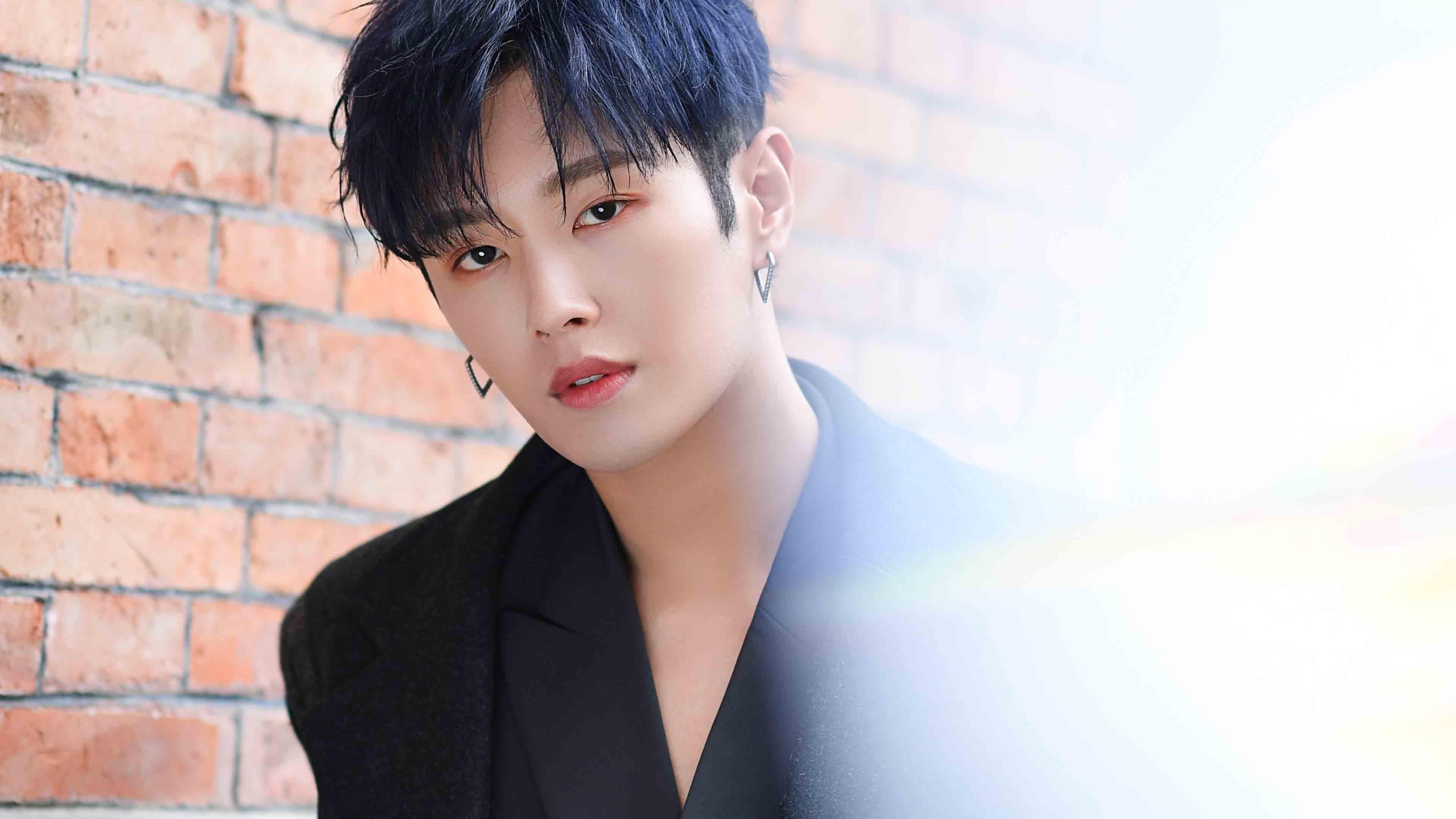 开云平台-米切尔一战封神！新疆队掀翻深圳队夺关键胜利