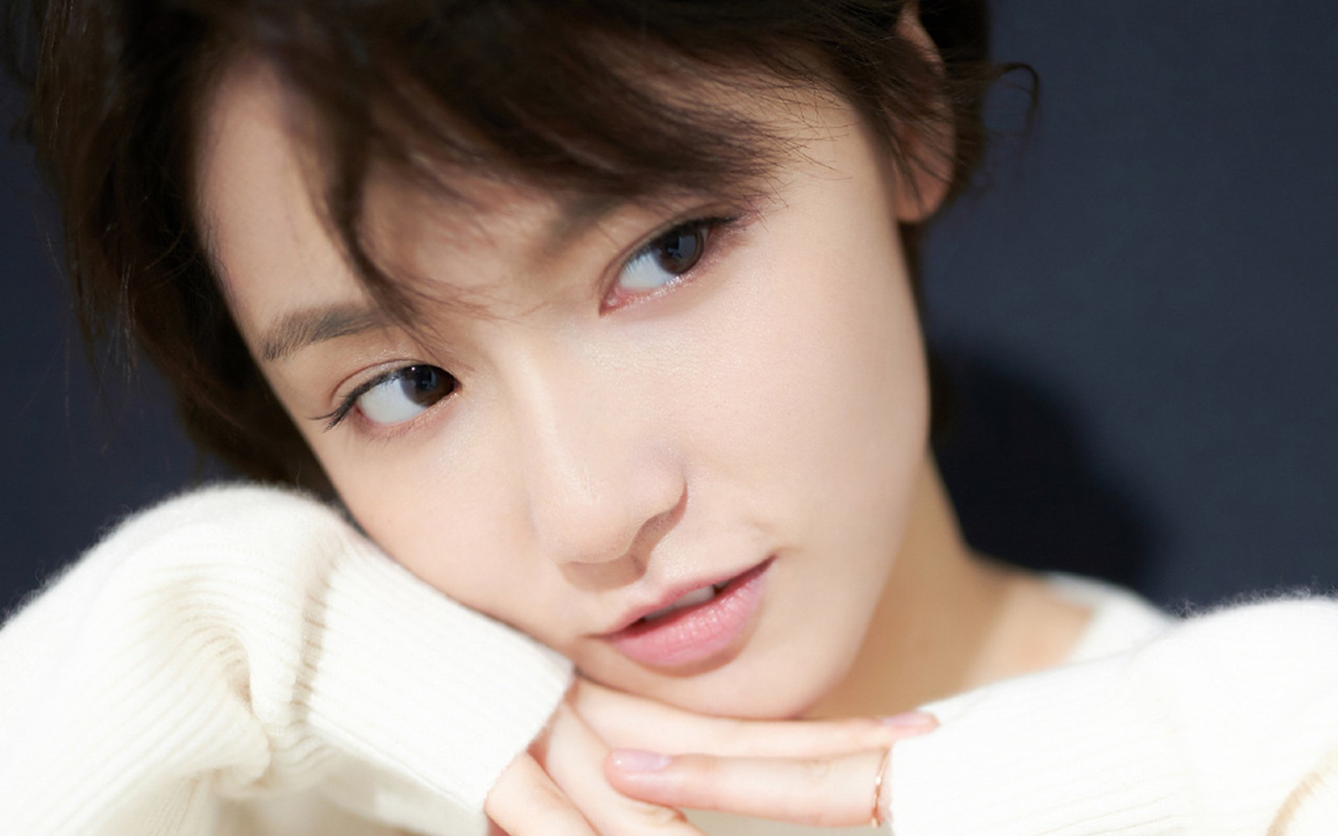 开云体育app-高山雄鹰的致命弧线，阿拉巴的魔法如何让厄瓜多尔踏平尼斯高地