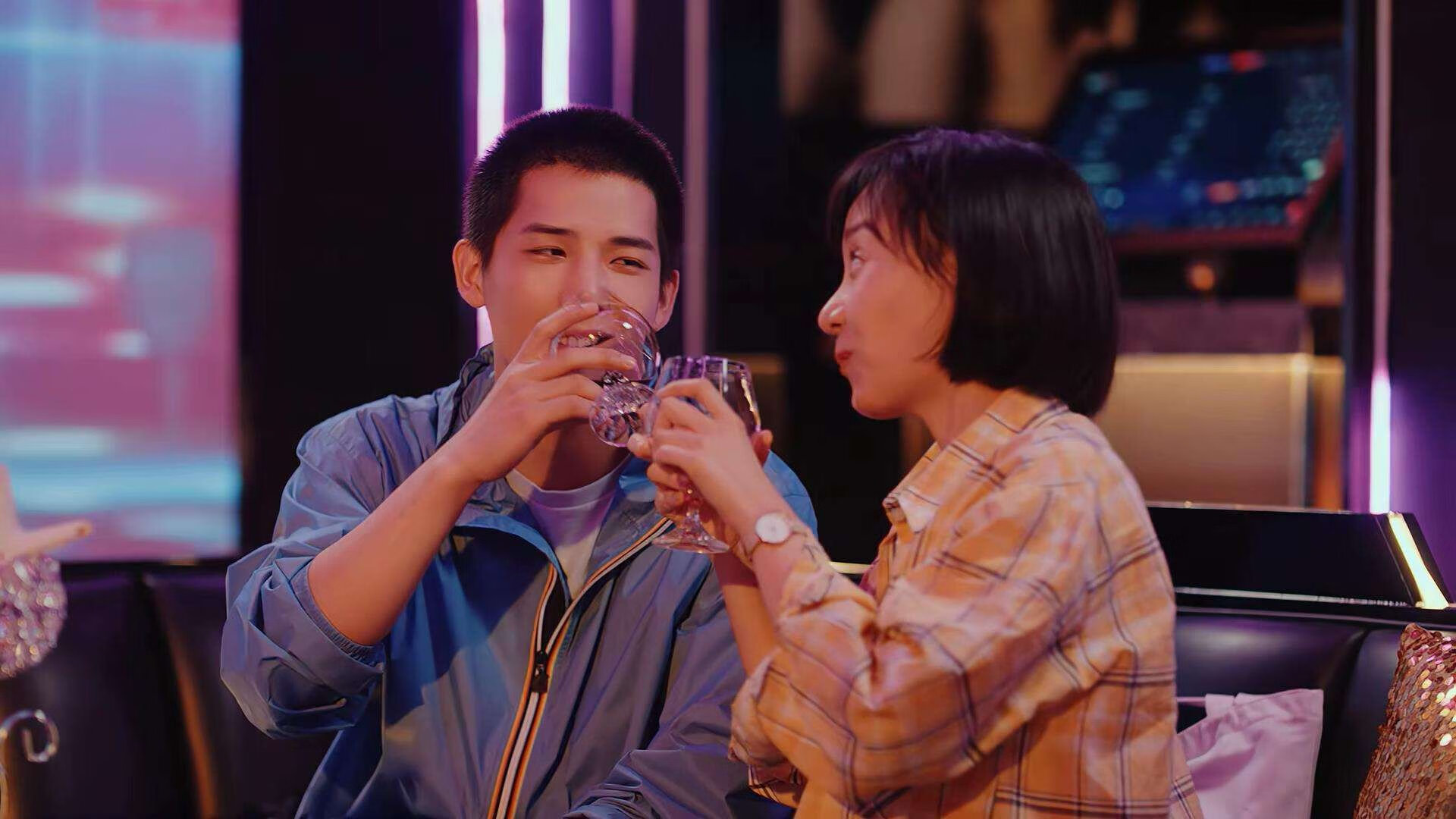 开云体育-鹈鹕生死战力克火箭，小贾伦挺身而出成关键先生