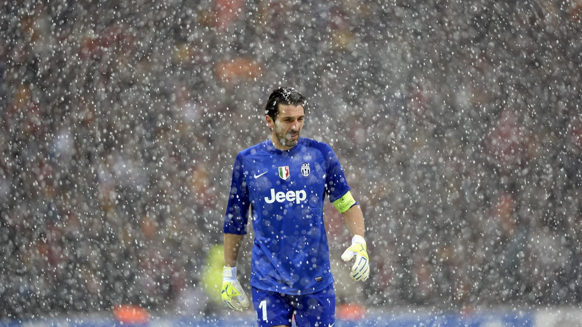 开云体育平台APP-逆袭与主宰，国际米兰决胜时刻击沉黄色潜水艇，孙兴慜末节风暴诠释王者归来